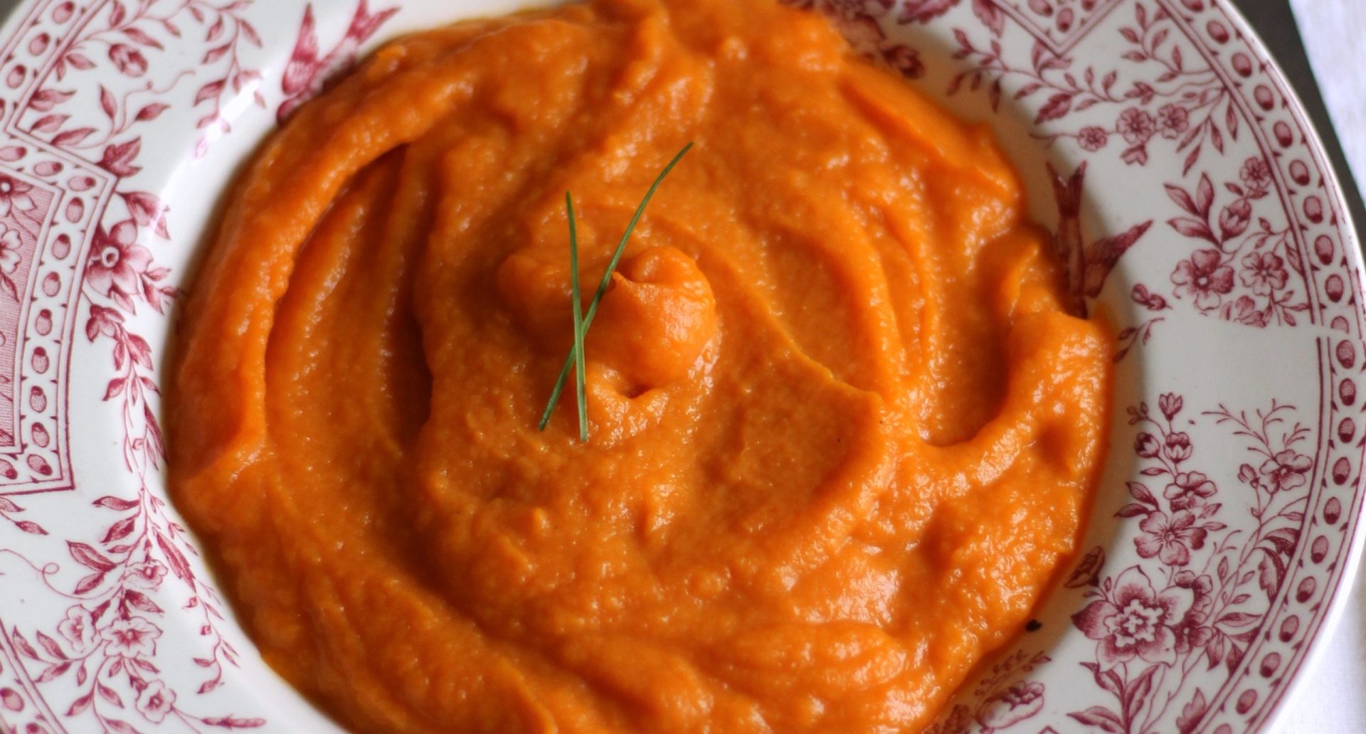 Purée de patate douce au lait de coco