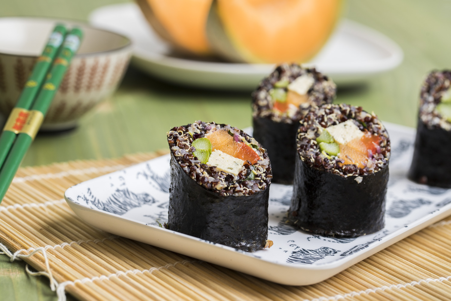 Maki au quinoa noir et melon mariné 